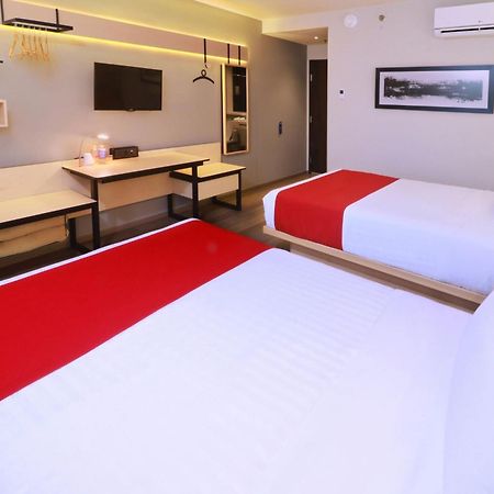 City Express Plus By Marriott Monterrey Galerias Extérieur photo