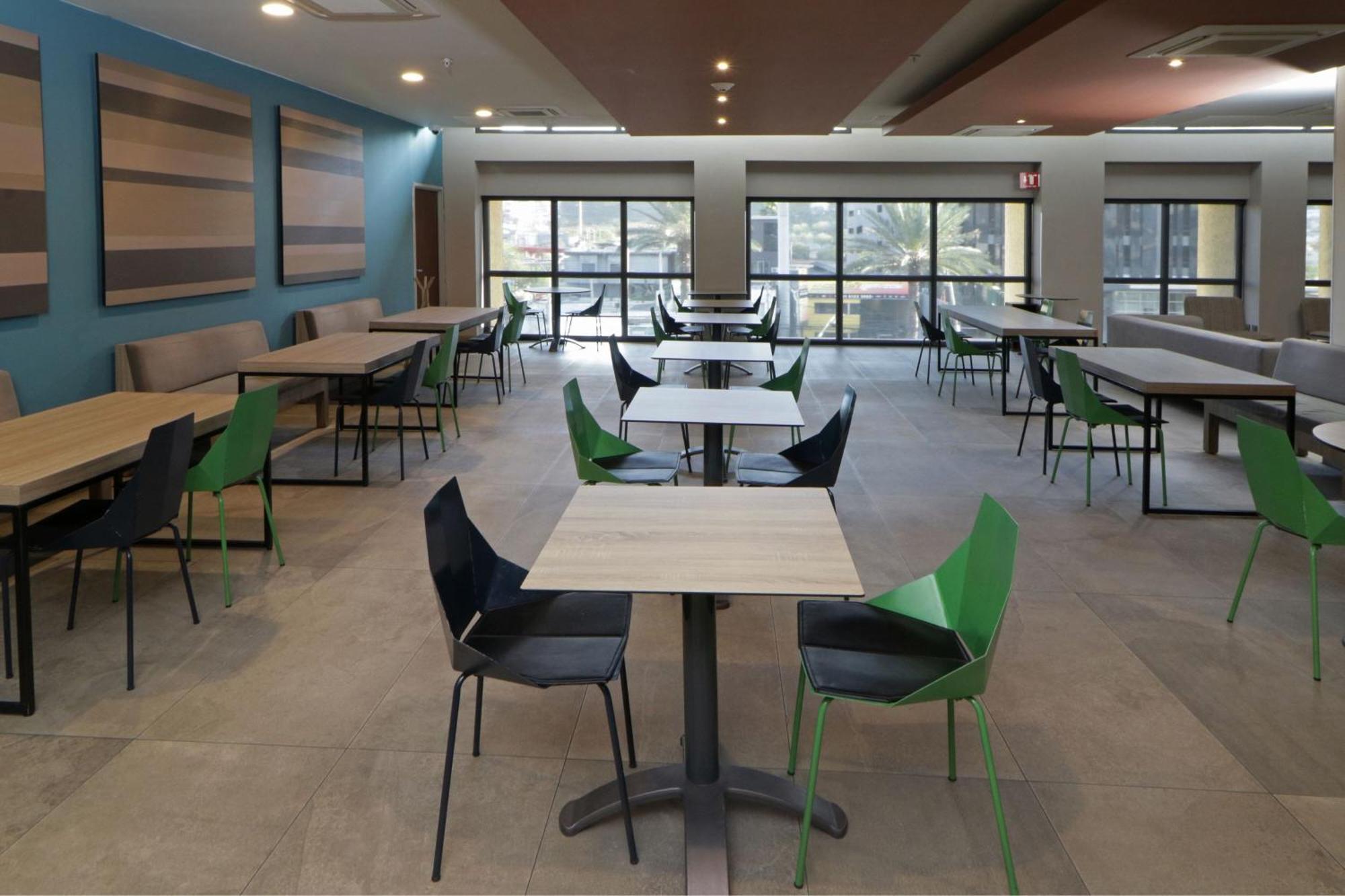 City Express Plus By Marriott Monterrey Galerias Extérieur photo