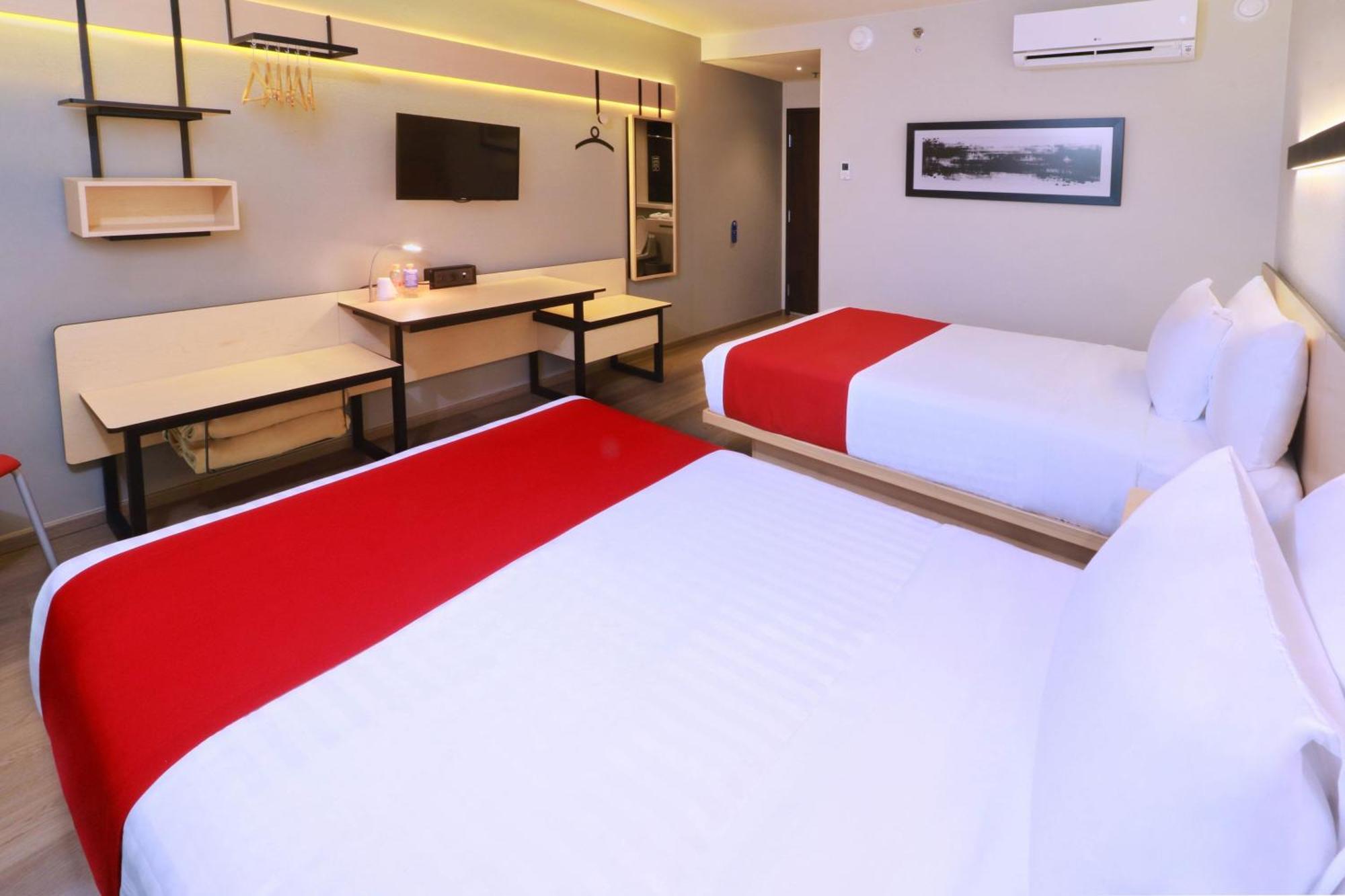 City Express Plus By Marriott Monterrey Galerias Extérieur photo